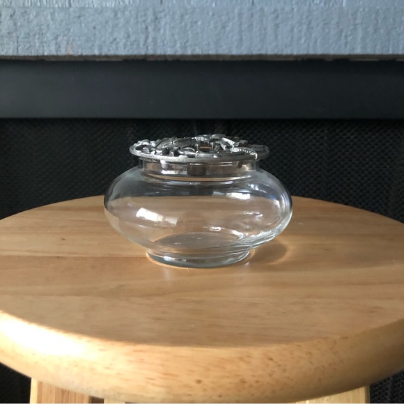 Vintage Rose Trinket Box - Picture 2 of 4